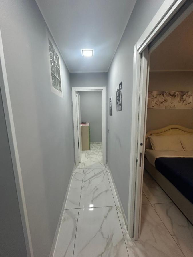 Casa Vacanze Qs 10 Daire Napoli Dış mekan fotoğraf