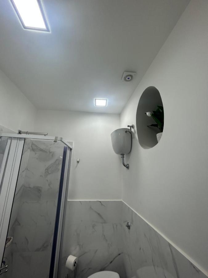 Casa Vacanze Qs 10 Daire Napoli Dış mekan fotoğraf