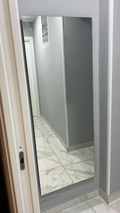 Casa Vacanze Qs 10 Daire Napoli Dış mekan fotoğraf